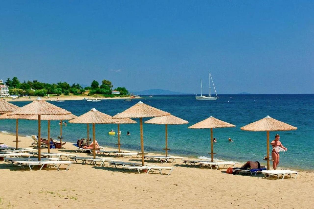 Vladi Guest House Gerakini Sithonia מראה חיצוני תמונה
